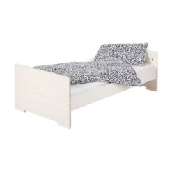 Schardt Capri White Kinderzimmer Inkl. Umbauseiten Mit 3-türigem Schrank -Roba || Pinolino || Träumeland Verkäufe 04 250 08 02 capri white kombi kinderbett 70x140 umgebaut zum juniorbett 2