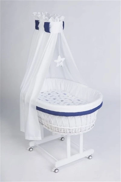 Mionido Stubenwagen Maxi Weiß Pyjamabär Blau Inkl. Garnierung, Matratze Und Matratzenbezug 1 Mionido Stubenwagen Maxi Weiß Pyjamabär Blau Inkl. Garnierung, Matratze Und Matratzenbezug