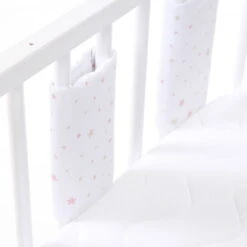 Babybay Nestchen Ultrafresh Piqué Für Maxi, Boxspring, Comfort Weiß, Mit Sternemix Sand/beere -Roba || Pinolino || Träumeland Verkäufe babybay nestchen ultrafresh pique maxi boxspring midi sternemix sand beere 160870 003