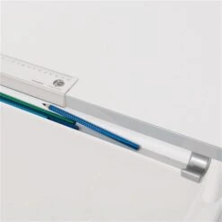 Paidi Diego 130 GT Schreibtisch Kreideweiß 130 X 70 Cm, Platte Geteilt - Gestellfarbe Wählbar 7 Paidi Diego 130 GT Schreibtisch Kreideweiß 130 X 70 Cm, Platte Geteilt - Gestellfarbe Wählbar -Roba || Pinolino || Träumeland Verkäufe paidi diego detail 08 6