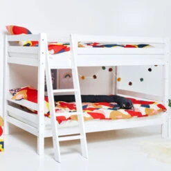 Hoppekids Etagenbett ECO Luxury 120x200 Cm Weiß Mit Schräger Leiter & Absturzsicherung -Roba || Pinolino || Träumeland Verkäufe pre a20 12 milieu 2 1